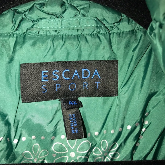 Escada Sport Vest - Picture 3 of 5